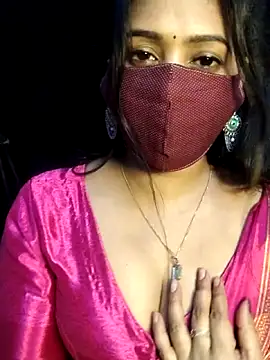 Snapshot of Monalisha_G chatting on June 11, 2026, 8:17 pm Monalisha G online show from June 11, 2026, 8:17 pm