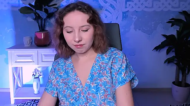 Snapshot of JasmineMilko chatting on November 17, 2025, 5:11 am JasmineMilko online show from November 17, 2025, 5:11 am