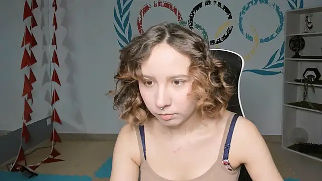 Snapshot of JasmineMilko chatting on December 15, 2025, 5:02 am JasmineMilko online show from December 15, 2025, 5:02 am