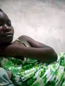 Snapshot of sexyblackya chatting on December 3, 2025, 4:13 am sexyblackya online show from December 3, 2025, 4:13 am