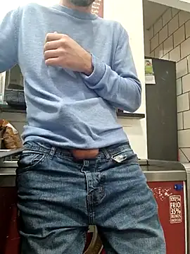 Snapshot of PublicNoFace chatting on March 17, 2025, 2:12 pm PublicNoFace online show from March 17, 2025, 2:12 pm