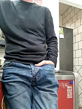 Snapshot of PublicNoFace chatting on March 3, 2025, 11:22 am PublicNoFace online show from March 3, 2025, 11:22 am