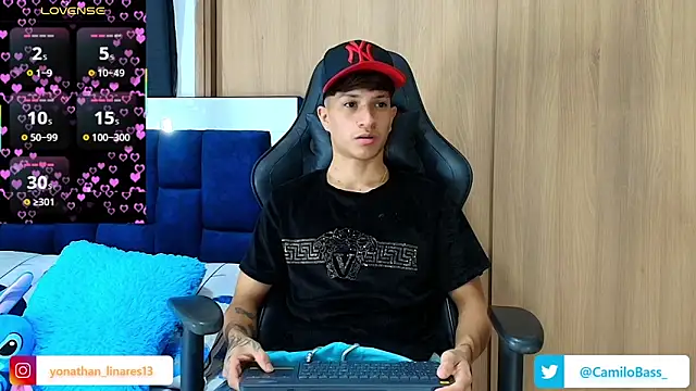  CamiloBass online show from February 13, 2026, 9:59 pm