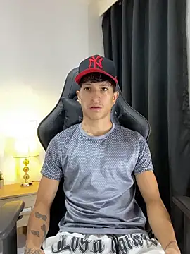  CamiloBass online show from March 15, 2026, 8:38 pm