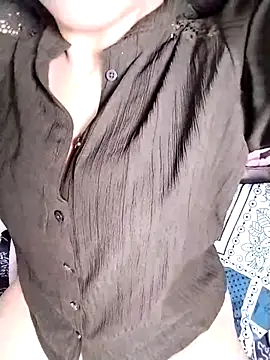 sexylaya2 online show from July 12, 2026, 4:13 am