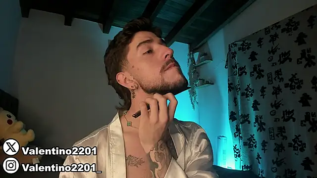 Valentino Xander online show from March 13, 2025, 10:43 pm