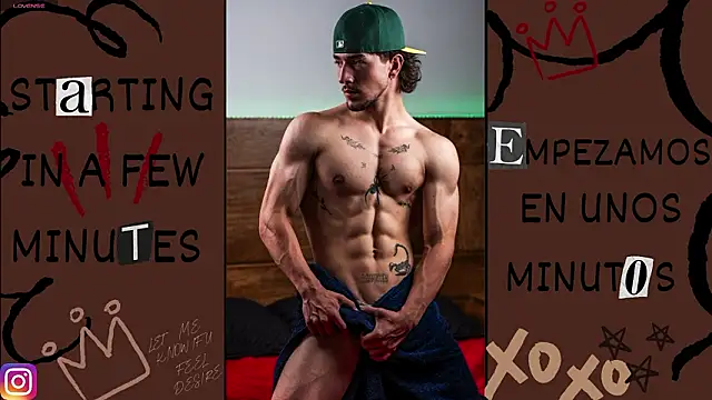 Snapshot of Valentino_Xander chatting on March 8, 2026, 3:32 am Valentino Xander online show from March 8, 2026, 3:32 am