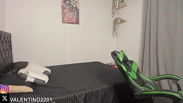 Valentino Xander online show from September 18, 2025, 1:30 am