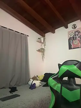 Snapshot of Valentino_Xander chatting on February 27, 2026, 4:23 am Valentino Xander online show from February 27, 2026, 4:23 am