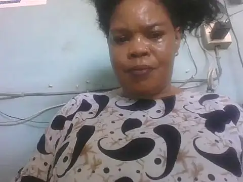 Snapshot of ANALQUEEN4 chatting on July 6, 2026, 6:53 am ANALQUEEN4 online show from July 6, 2026, 6:53 am