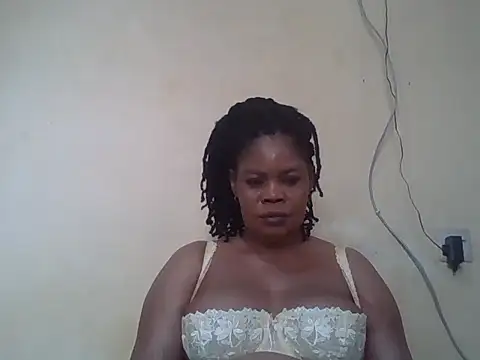 ANALQUEEN4 online show from April 27, 2026, 7:28 am