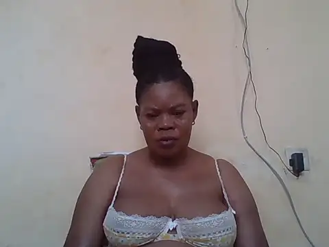 ANALQUEEN4 online show from January 13, 2026, 7:01 am