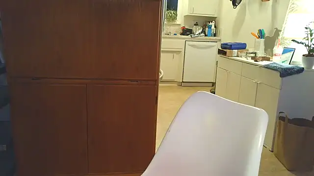 Snapshot of costanza7070 chatting on March 2, 2026, 7:15 am costanza7070 online show from March 2, 2026, 7:15 am