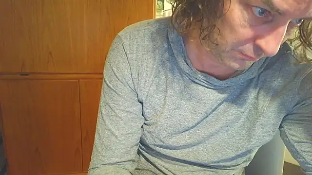 costanza7070 online show from January 9, 2026, 5:58 am