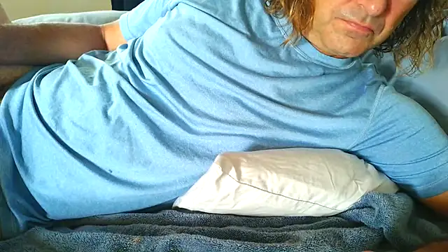 Snapshot of costanza7070 chatting on October 20, 2025, 11:27 pm costanza7070 online show from October 20, 2025, 11:27 pm