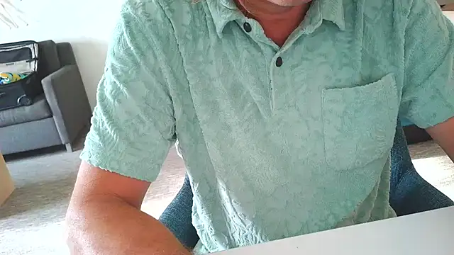 Snapshot of costanza7070 chatting on March 14, 2026, 12:38 am costanza7070 online show from March 14, 2026, 12:38 am