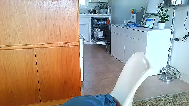 Snapshot of costanza7070 chatting on February 23, 2026, 9:15 pm costanza7070 online show from February 23, 2026, 9:15 pm