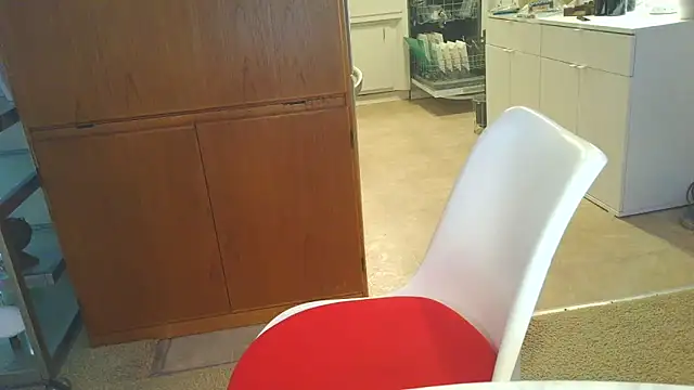 Snapshot of costanza7070 chatting on March 15, 2026, 7:48 am costanza7070 online show from March 15, 2026, 7:48 am