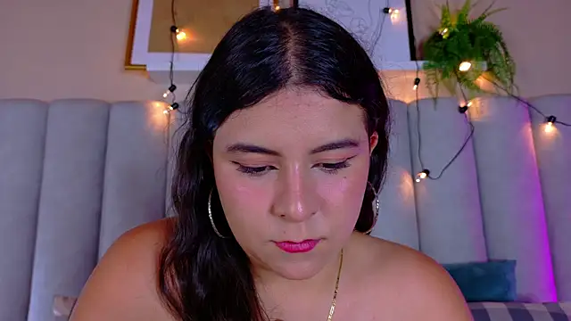 EngelStone online show from October 9, 2025, 7:36 pm