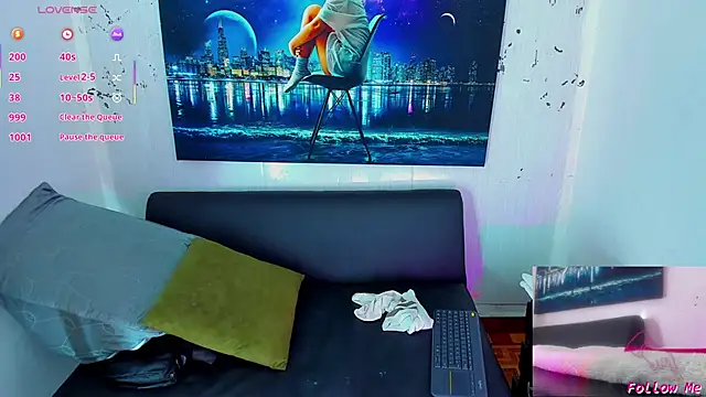 Snapshot of Piggy_Eddy chatting on November 6, 2025, 9:30 pm Piggy Eddy online show from November 6, 2025, 9:30 pm