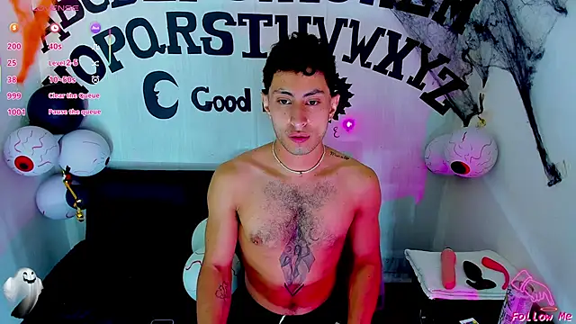 Snapshot of Piggy_Eddy chatting on November 3, 2025, 4:17 am Piggy Eddy online show from November 3, 2025, 4:17 am