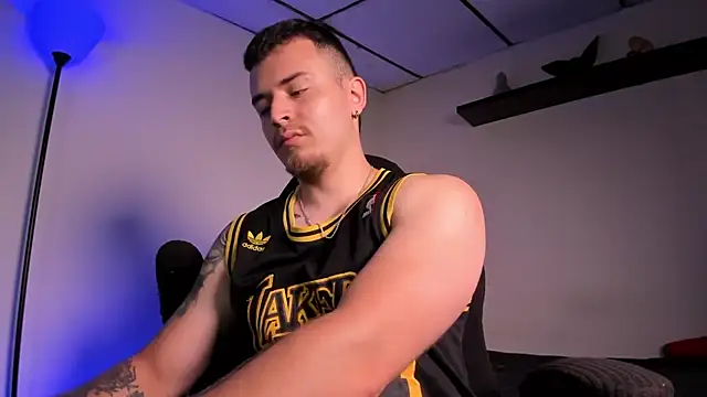 james connor2 online show from March 13, 2026, 7:08 pm