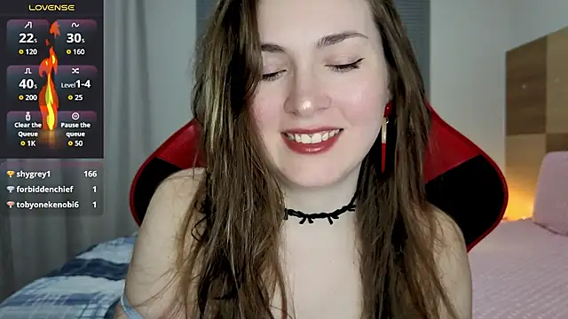 Snapshot of Naughty_Annn chatting on June 27, 2026, 2:06 am Naughty Annn online show from June 27, 2026, 2:06 am