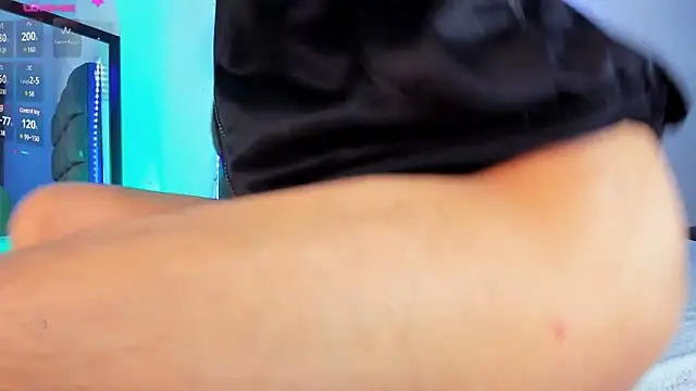 steven hott8 online show from February 21, 2025, 3:56 am