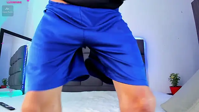 steven hott8 online show from February 23, 2025, 4:02 pm