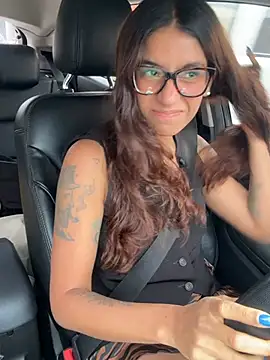 ValeriEvan online show from May 8, 2026, 6:23 pm