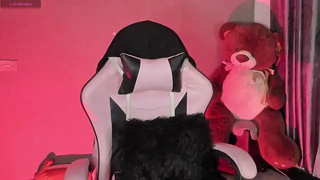 Snapshot of Renata_wilsom chatting on March 1, 2026, 5:02 pm Renata wilsom online show from March 1, 2026, 5:02 pm