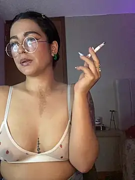 Snapshot of Cleopatracute_ chatting on December 20, 2024, 2:30 am Cleopatracute online show from December 20, 2024, 2:30 am