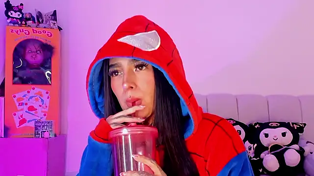 Snapshot of shadowcatt_ chatting on February 12, 2026, 12:21 am shadowcatt online show from February 12, 2026, 12:21 am