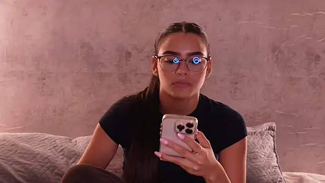 Nicky and Blake online show from February 20, 2026, 10:22 pm