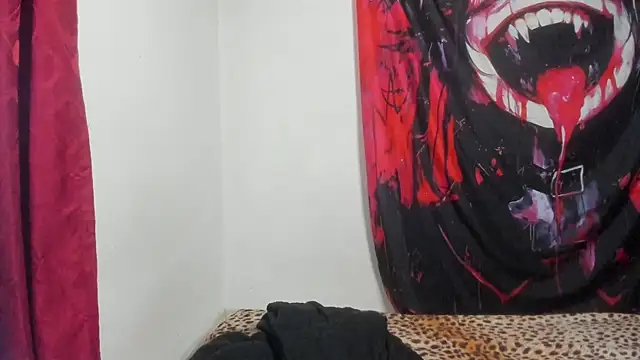 Snapshot of Lucyfx666 chatting on November 27, 2025, 10:54 pm Lucyfx666 online show from November 27, 2025, 10:54 pm