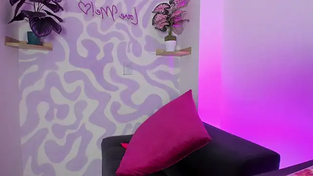 Snapshot of wini_fer chatting on October 16, 2025, 8:17 pm wini fer online show from October 16, 2025, 8:17 pm