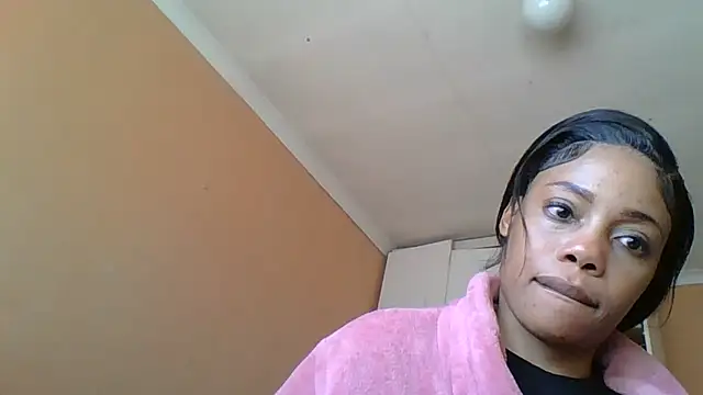 Snapshot of NAUGHTYSHALOTXX chatting on June 29, 2026, 8:54 am NAUGHTYSHALOTXX online show from June 29, 2026, 8:54 am