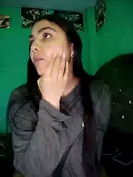 Nahiara velez online show from May 20, 2026, 12:29 am