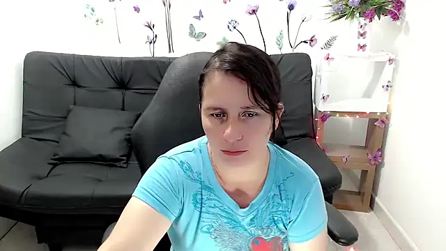 victoria jones online show from June 15, 2026, 1:55 pm