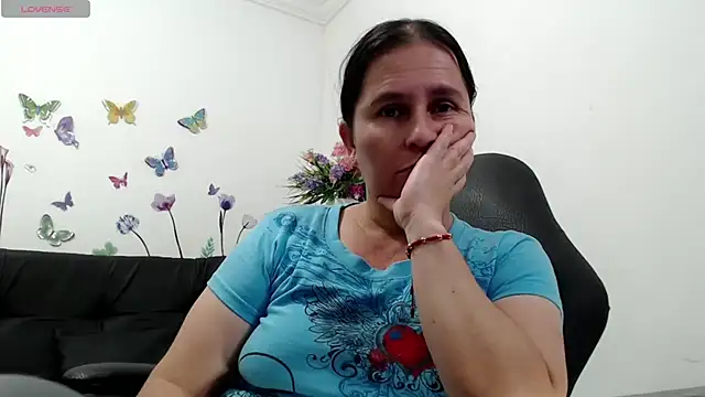 victoria jones online show from June 12, 2026, 2:48 pm