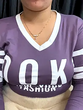 Diya Chopra online show from November 30, 2025, 4:24 am