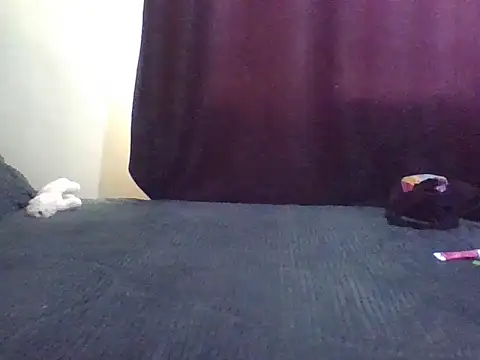 wildnastia online show from February 18, 2026, 5:27 am