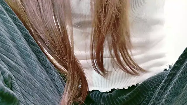 Snapshot of -SHINON- chatting on December 3, 2025, 10:36 am -SHINON- online show from December 3, 2025, 10:36 am