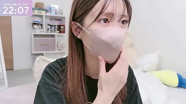 Snapshot of -SHINON- chatting on August 1, 2026, 1:09 pm -SHINON- online show from August 1, 2026, 1:09 pm