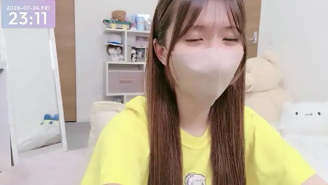 Snapshot of -SHINON- chatting on July 24, 2026, 2:13 pm -SHINON- online show from July 24, 2026, 2:13 pm