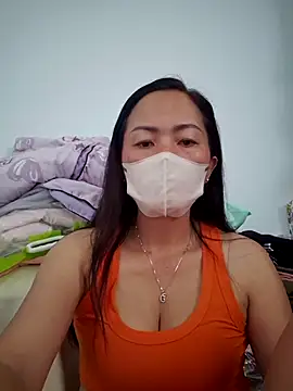 Snapshot of Baby-sexytits18 chatting on October 13, 2025, 12:56 am Baby-sexytits18 online show from October 13, 2025, 12:56 am