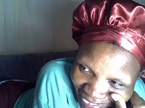 Snapshot of Sweet_serah chatting on July 28, 2026, 2:13 pm Sweet serah online show from July 28, 2026, 2:13 pm