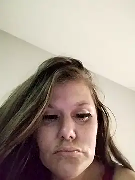 Snapshot of ALISSA_BREANN chatting on April 18, 2026, 4:20 pm ALISSA BREANN online show from April 18, 2026, 4:20 pm
