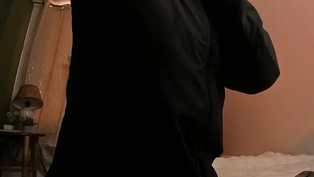 Snapshot of Zara_dulce chatting on October 11, 2025, 12:06 pm Zara dulce online show from October 11, 2025, 12:06 pm