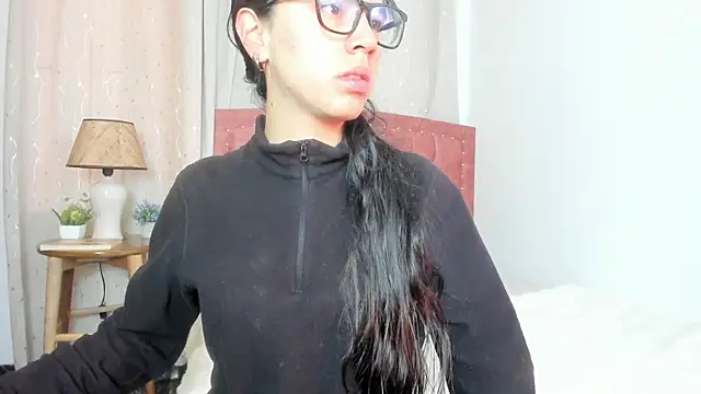 Snapshot of Zara_dulce chatting on November 13, 2025, 11:58 am Zara dulce online show from November 13, 2025, 11:58 am